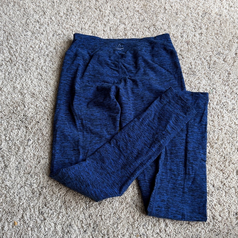 BEYOND YOGA Space-dye Heathered Blue Long Leggings Size M - Picture 4 of 4